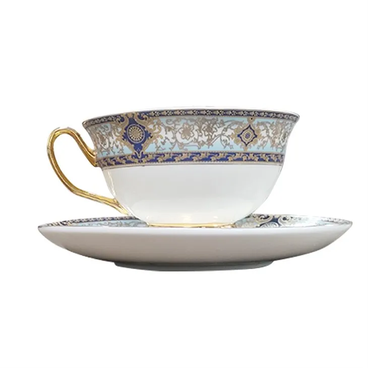 Round Ceramic Handle & Inner Color Mug